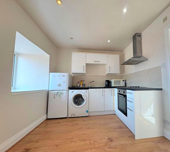 1 Bedroom Flat To Rent In Wood Street, Kettering, NN16