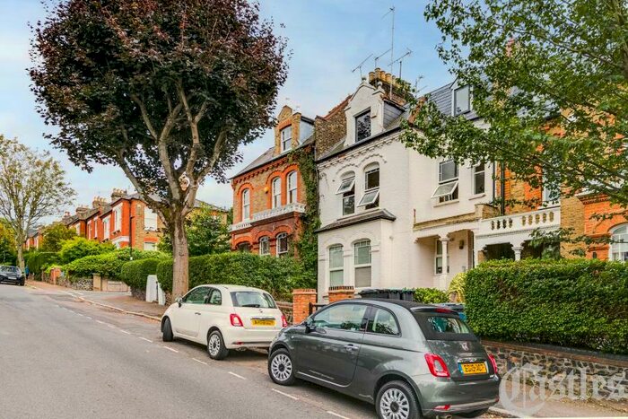 2 Bedroom Flat To Rent In Womersley Road, Crouch End, N8