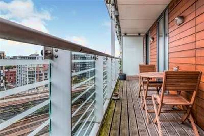 2 Bedroom Flat To Rent In St Georges Island, Castlefield, M15