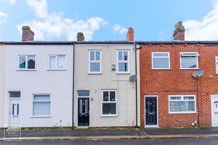 3 Bedroom Terraced House For Sale In Morris Street, Tyldesley, M29