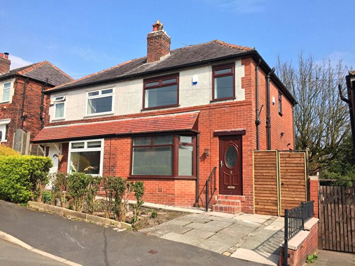 3 Bedroom Semi-Detached House To Rent In Inverlael Avenue, Heaton, Bolton, BL1