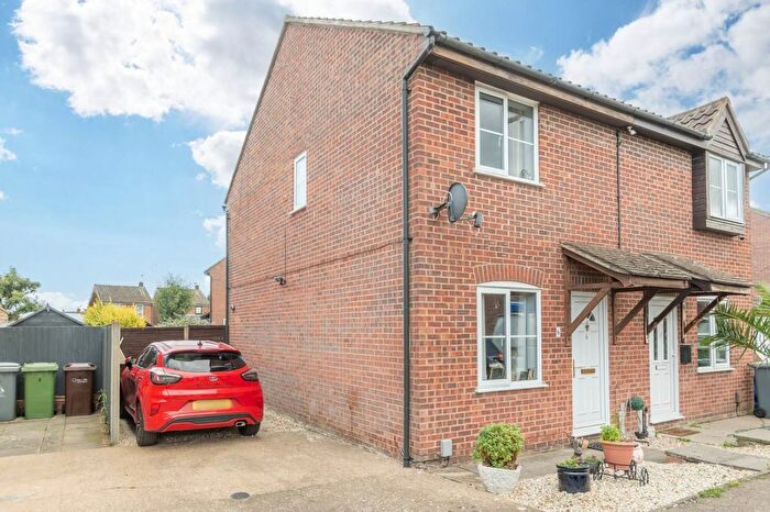 2 Bedroom Semi-Detached House For Sale In Lindley Close, Old Catton, NR6