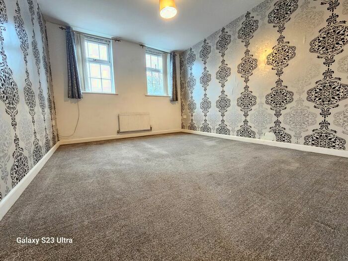 2 Bedroom Flat To Rent In Bawtry Road, Doncaster, DN4