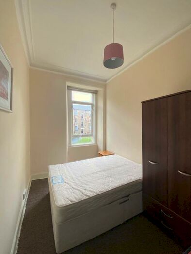 4 Bedroom Flat To Rent In Easter Road, Easter Road, Edinburgh, EH6