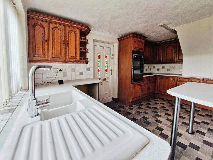 3 Bedroom Semi-Detached House For Sale In The Meadows, Howden, Goole, DN14