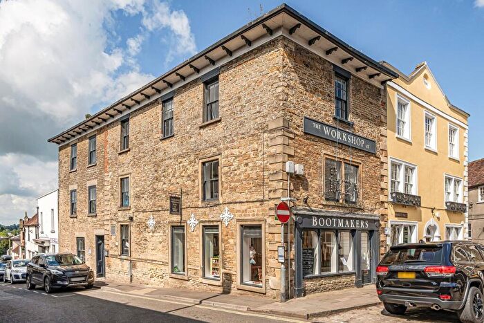 4 Bedroom Terraced House For Sale In Market Place, Wincanton, BA9