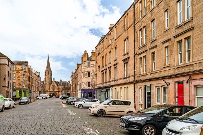 1 Bedroom Flat For Sale In Iona Street, Leith, Edinburgh, EH6