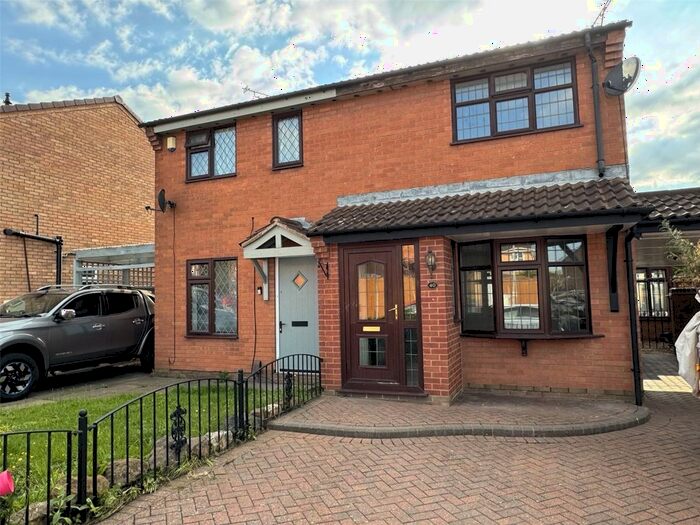 2 Bedroom Semi-Detached House To Rent In Cheltenham Close, Bedworth, Warwickshire, CV12