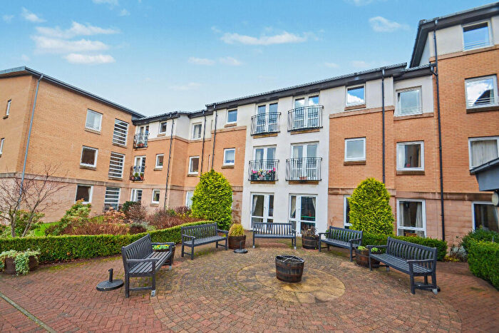 1 Bedroom Flat For Sale In Hilltree Court, Fenwick Road, Giffnock, G46