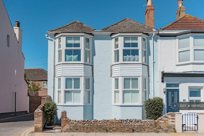 4 Bedroom End Of Terrace House To Rent In The Strand, Walmer, Deal, CT14