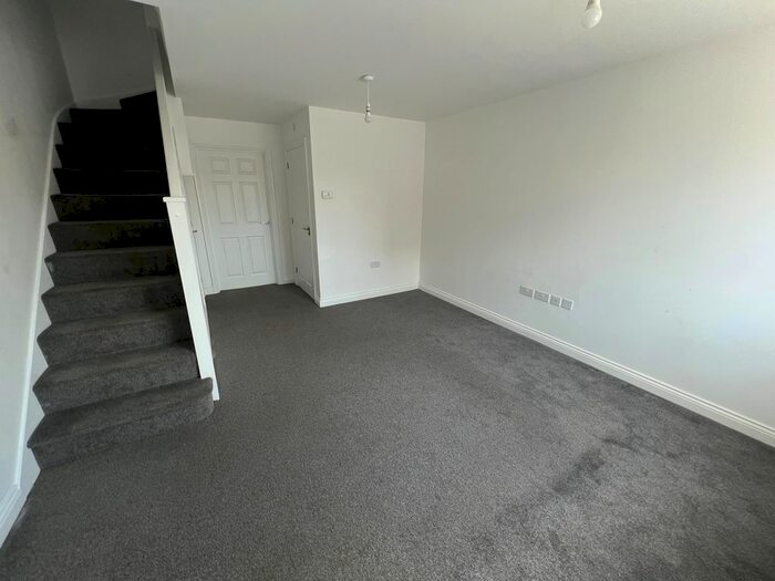 2 Bedroom Property To Rent In Lathkill Drive, Ashbourne, DE6