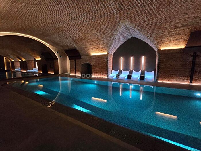 2 Bedroom Apartment To Rent In Viadux, Great Bridgewater Street, Manchester, M1