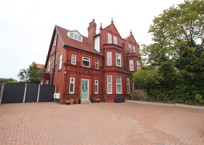 6 Bedroom Semi-Detached House For Sale In Lake Road, Lytham St. Annes, FY8