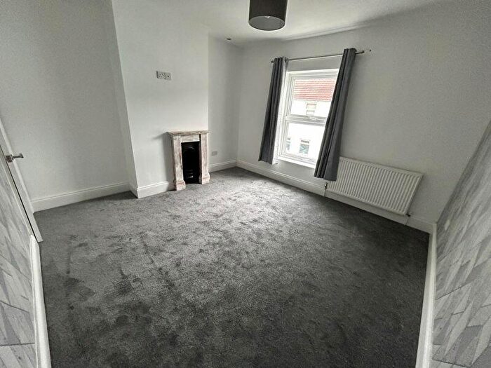 2 Bedroom End Of Terrace House To Rent In Bells Road, Gorleston, Great Yarmouth, NR31