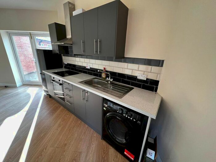 1 Bedroom Flat To Rent In Manton House, Goring Road, Coventry, CV2