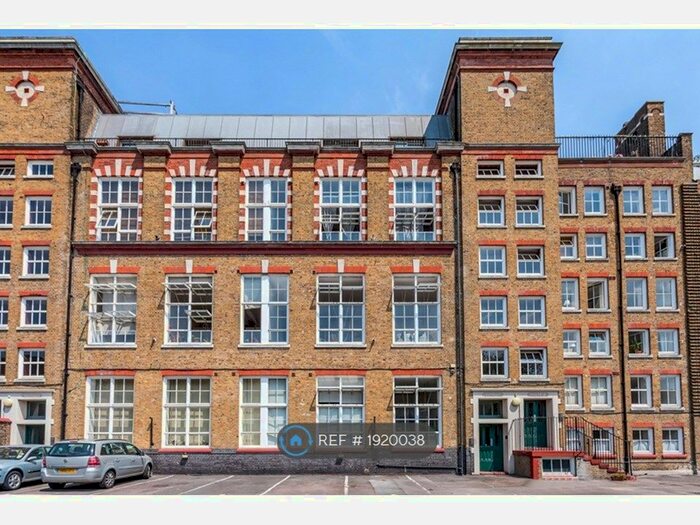 2 Bedroom Flat To Rent In Grenier Apartments, London, SE15