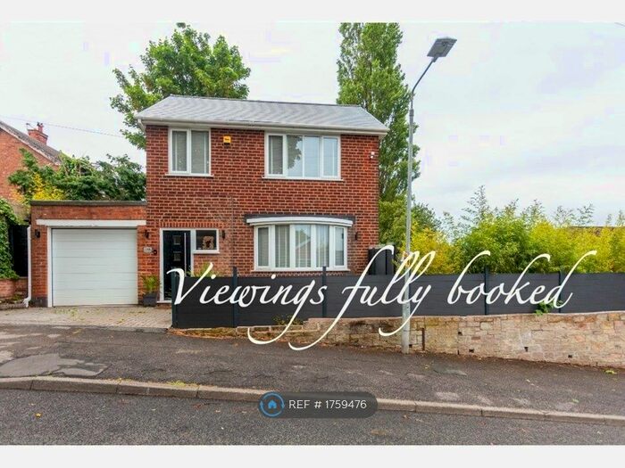 3 Bedroom Detached House To Rent In Moore Road, Mapperley, Nottingham, NG3