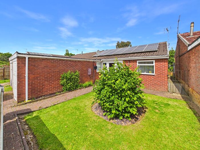 3 Bedroom Semi-Detached Bungalow For Sale In Columbia Close, Selston, Nottinghamshire, NG16