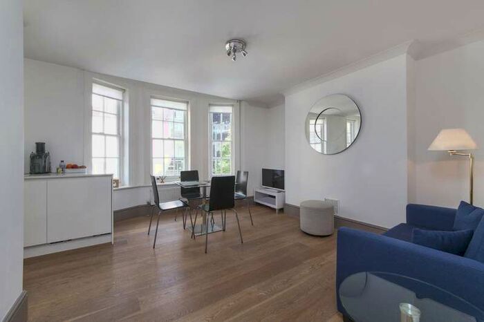 2 Bedroom Flat To Rent In New Cavendish Street, Fitzrovia, London, W1W