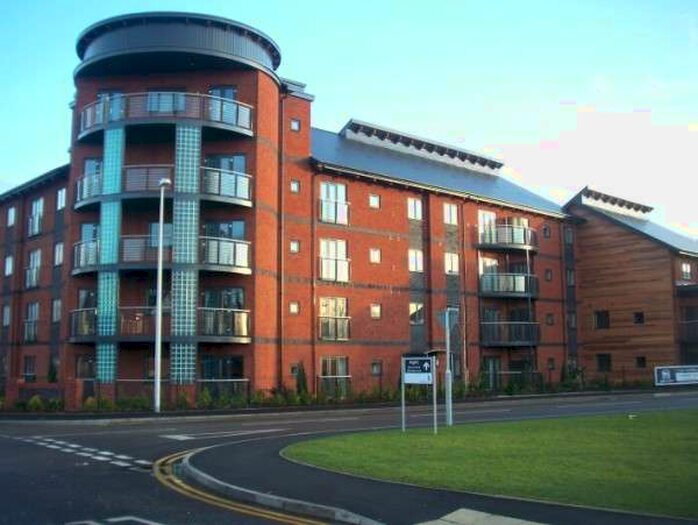 2 Bedroom Flat To Rent In 35 Churchfields Way, West Bromwich, West Midlands, B71