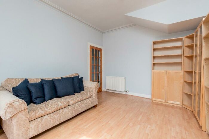 2 Bedroom Duplex To Rent In Ravenscroft Street, Gilmerton, Edinburgh, EH17