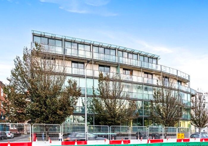 2 Bedroom Flat For Sale In Flat Glass Pavilion, Princes Street, Brighton, BN2