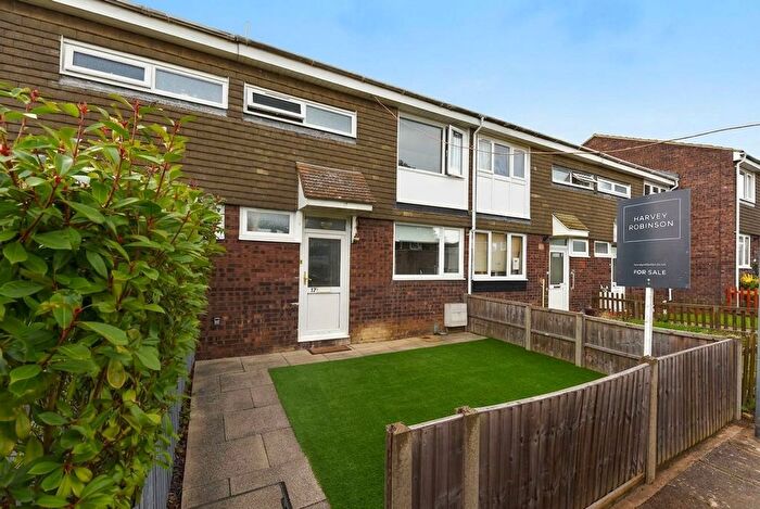 3 Bedroom Terraced House For Sale In Sandon Close, Sandy, SG19