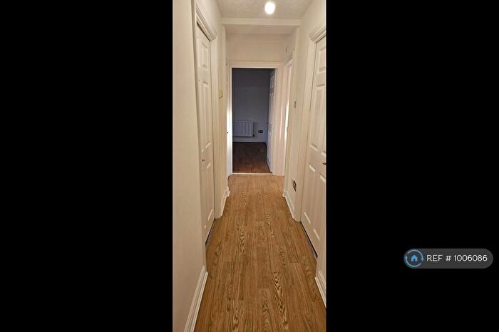 2 Bedroom Flat To Rent In Victoria Gate, Harlow, CM17