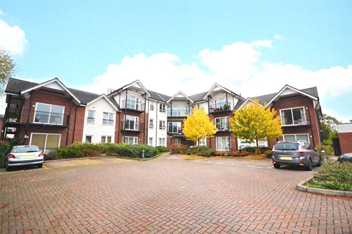 2 Bedroom Apartment For Sale In London Road, Binfield, Berkshire, RG42