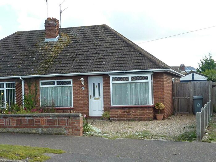 2 Bedroom Bungalow To Rent In Sprowston, Norwich, NR7