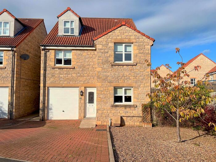 Detached House To Rent In Cherry Tree Drive, Tweedmouth, Berwick-Upon-Tweed, TD15