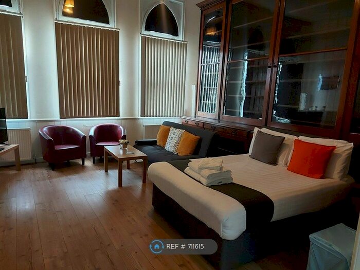 Studio To Rent In James Reckitt Library, Hull, HU9