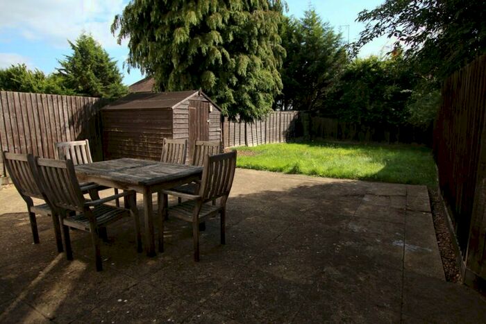 5 Bedroom Terraced House To Rent In Kingsland Avenue, Kingsthorpe, NN2