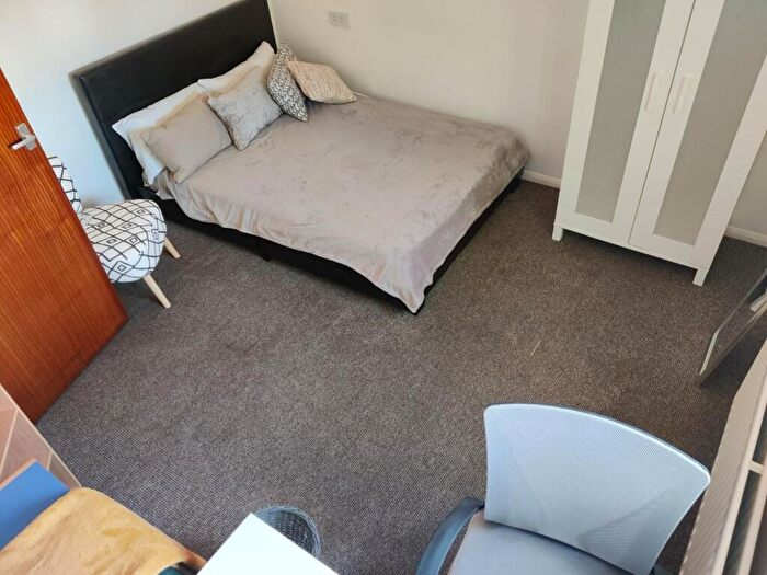 3 Bedroom Flat To Rent In Hawthorn Avenue, , Colchester, CO4