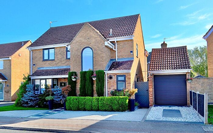 4 Bedroom Detached House For Sale In Crowhill, Godmanchester, Huntingdon, PE29