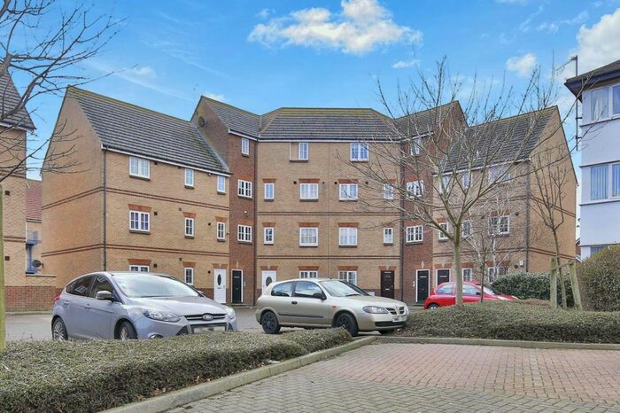 1 Bedroom Flat To Rent In Admiral Way, Hartlepool, TS24