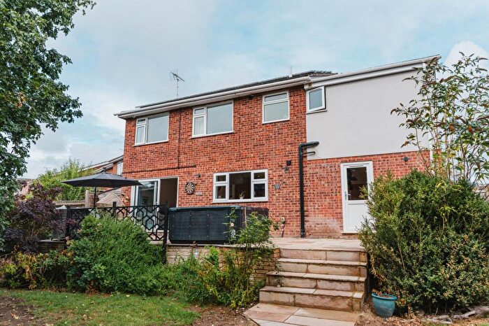 5 Bedroom Detached House For Sale In Chiltern Close, Oakham, LE15