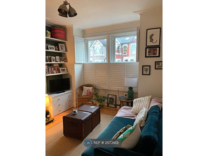 1 Bedroom Flat To Rent In Eastwood Street, London, SW16
