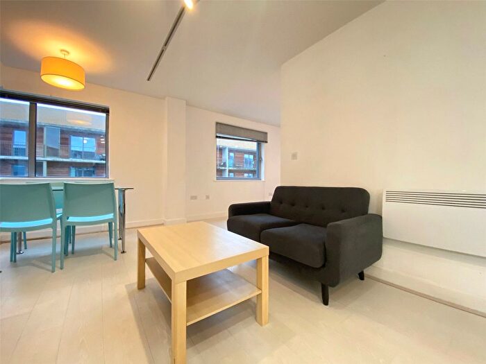 1 Bedroom Flat To Rent In Manor Mills, Ingram Street, Leeds, West Yorkshire, LS11