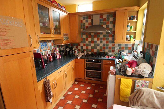 4 Bedroom Terraced House To Rent In Lorne Road, Leicester, LE2