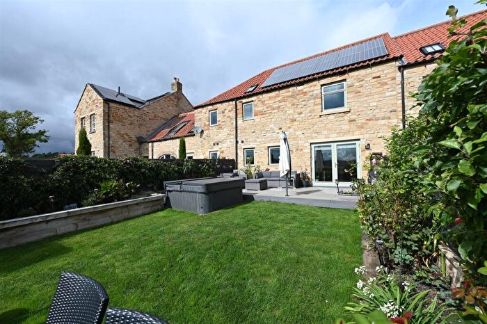 4 Bedroom Character Property For Sale In Dales View, Hudswell, Richmond, DL11