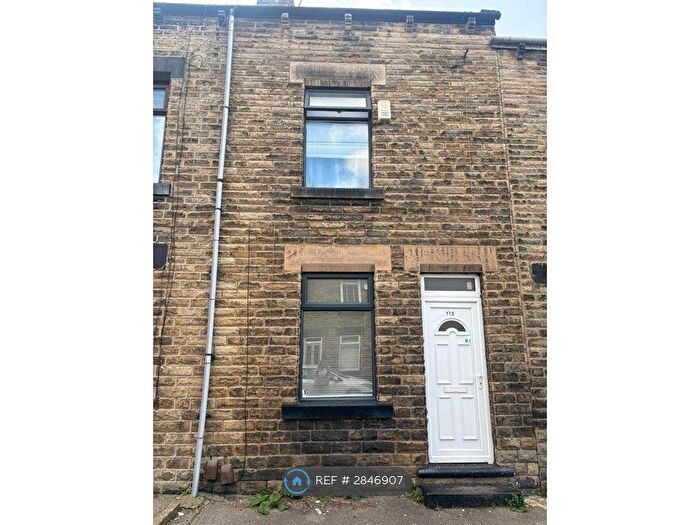 3 Bedroom Terraced House To Rent In St George's, Barnsley, S70