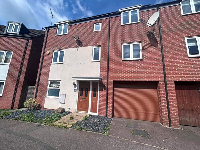 1 Bedroom House To Rent In Lavender Hill, MK10