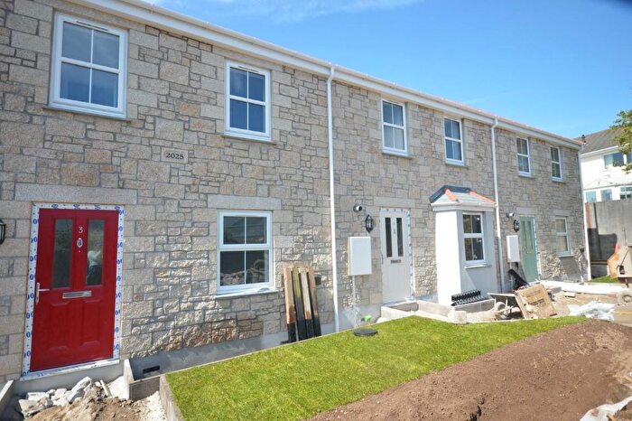 2 Bedroom Terraced House To Rent In Madderns Row, Church Road, Pool, Redruth, TR15