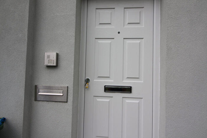 2 Bedroom Flat To Rent In Prior Deram Walk (Flat ), Coventry, CV4