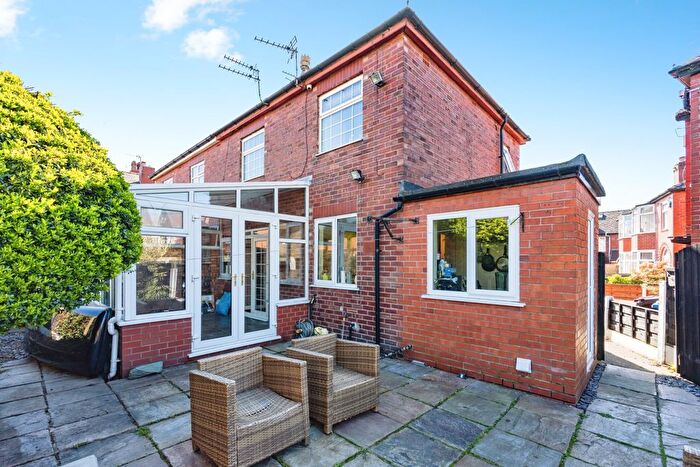 3 Bedroom Semi-detached House For Sale In Ormston Grove, Leigh, WN7