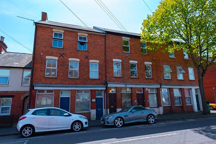 2 Bedroom Apartment To Rent In Queens Road, North Camp, GU14