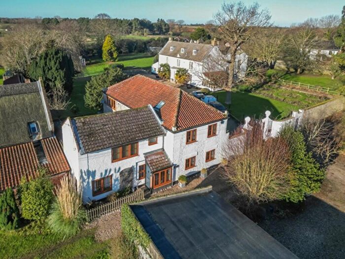 5 Bedroom Detached House For Sale In West Caister, NR30