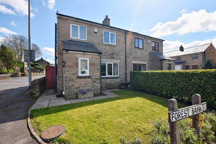 3 Bedroom Semi Detached House For Sale In Forest Bank, Trawden, BB8