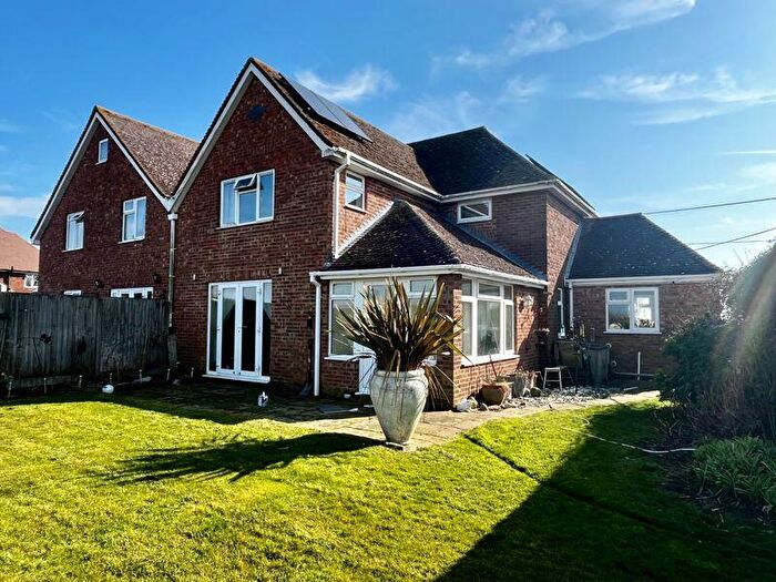 3 Bedroom Semi-Detached House For Sale In Bardwell Road, Barningham, IP31